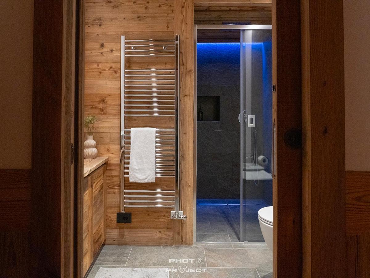 Fior Di Roccia Apartments- In Centro Cervinia, Sauna Privata, Matterhorn Dream بيريوِل تْشيرفينيا المظهر الخارجي الصورة