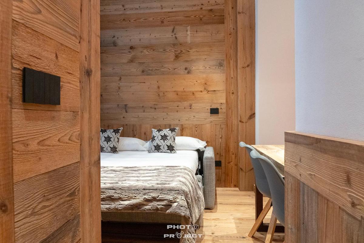 Fior Di Roccia Apartments- In Centro Cervinia, Sauna Privata, Matterhorn Dream بيريوِل تْشيرفينيا المظهر الخارجي الصورة