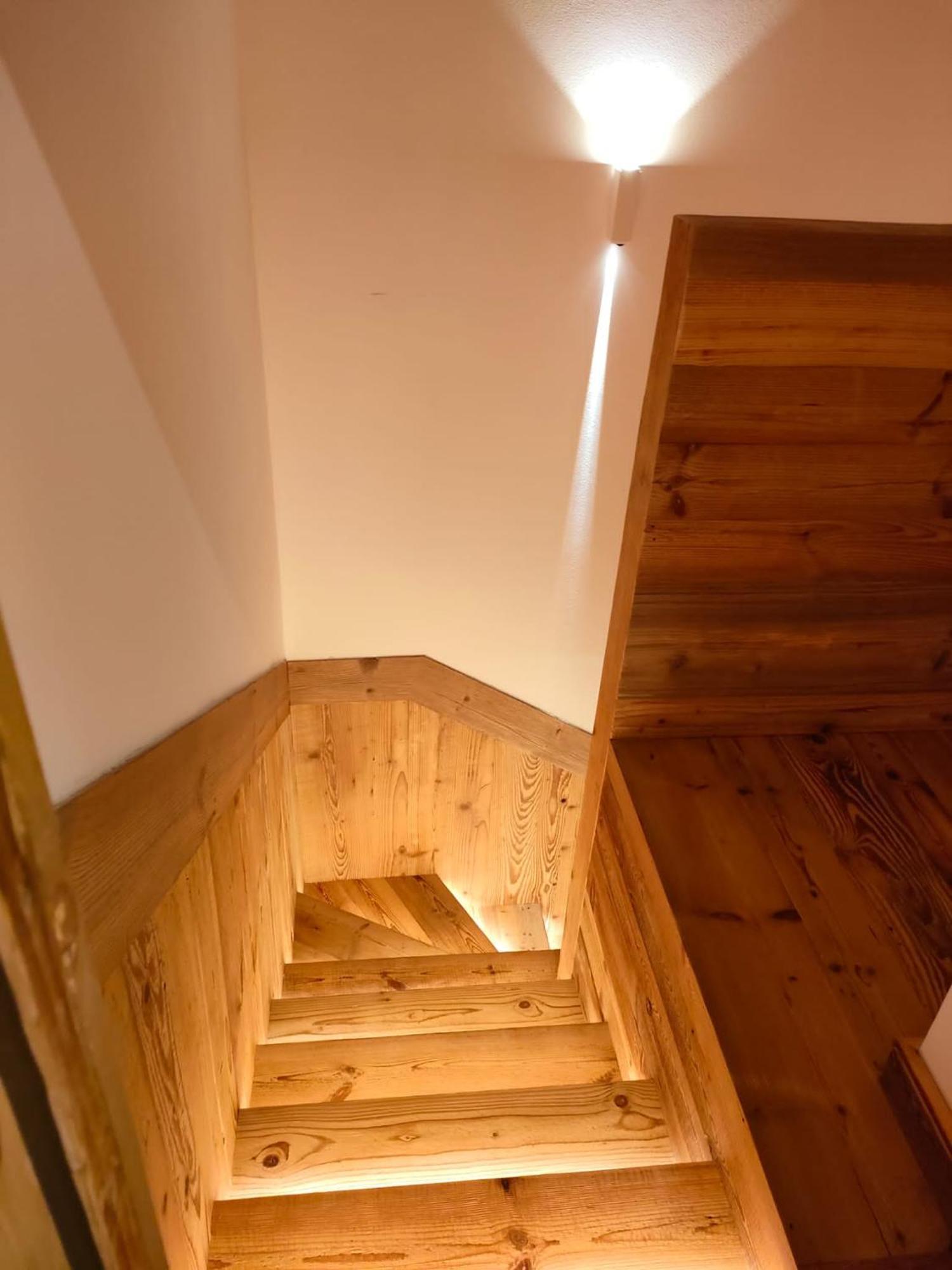 Fior Di Roccia Apartments- In Centro Cervinia, Sauna Privata, Matterhorn Dream بيريوِل تْشيرفينيا المظهر الخارجي الصورة