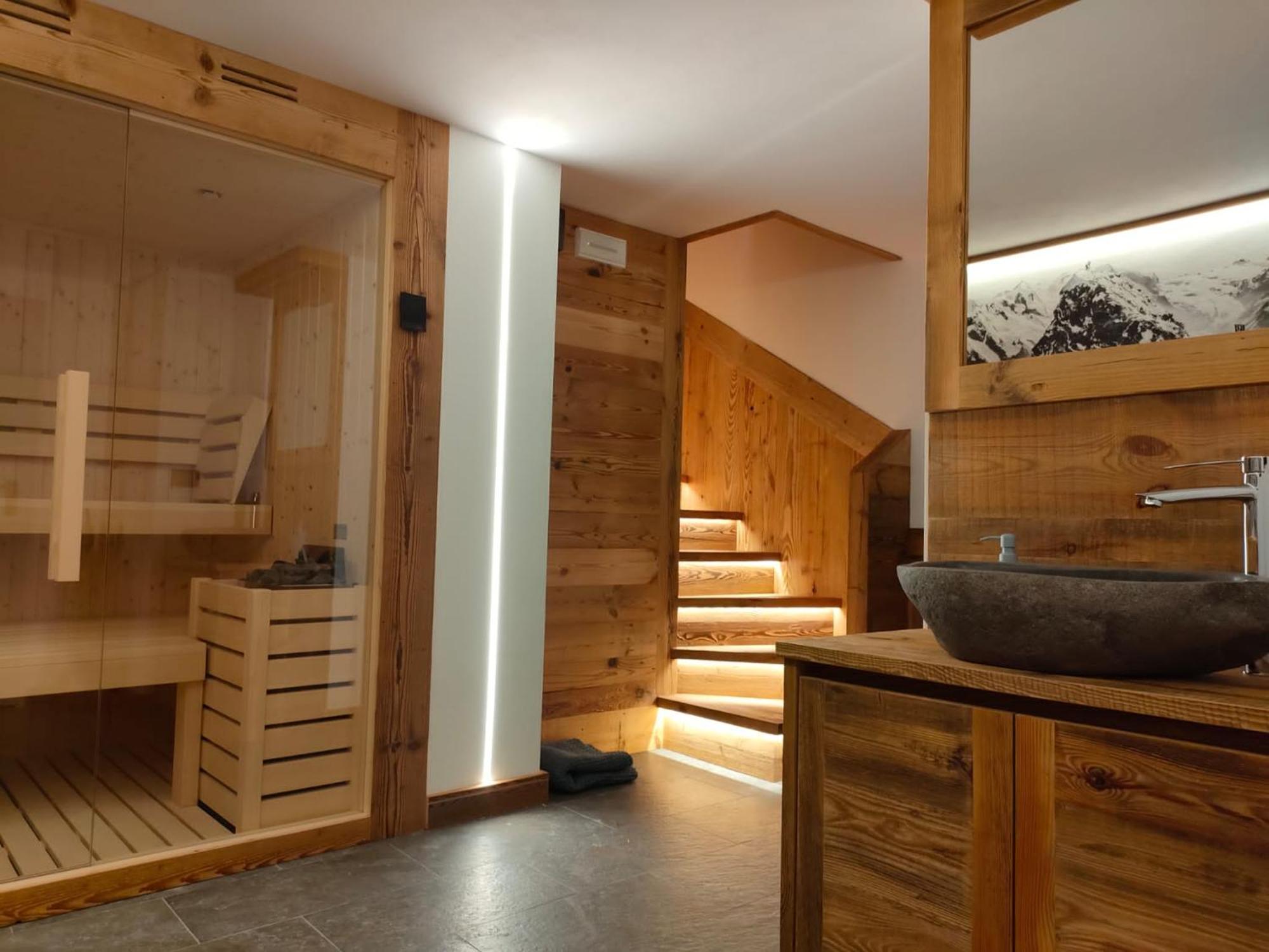 Fior Di Roccia Apartments- In Centro Cervinia, Sauna Privata, Matterhorn Dream بيريوِل تْشيرفينيا المظهر الخارجي الصورة